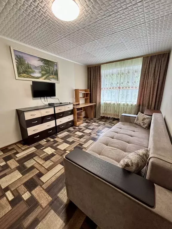 2-к. квартира, 43 м, 1/5 эт. - Фото 0