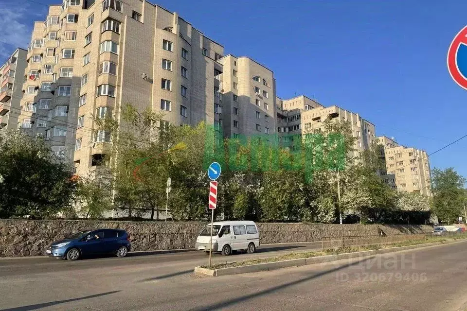 3-к кв. Забайкальский край, Чита ул. Бабушкина, 32Б (87.0 м) - Фото 0