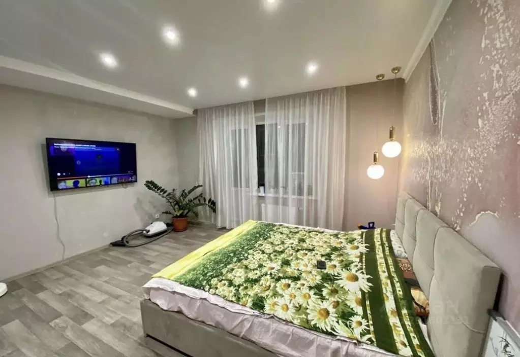 3-к кв. Алтайский край, Барнаул ул. Сизова, 10А (80.0 м) - Фото 0