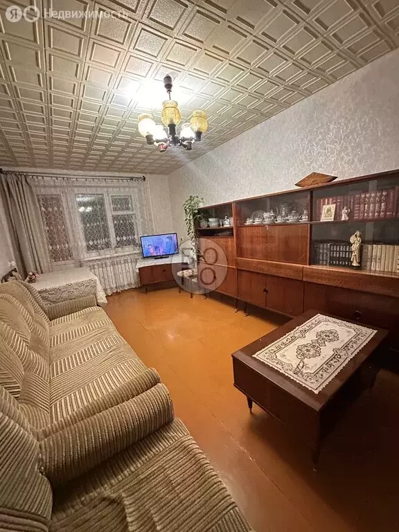 3-комнатная квартира: Стерлитамак, улица Курчатова, 44 (58 м) - Фото 1