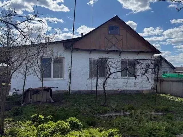 Дом в Белгородская область, Алексеевский муниципальный округ, с. ... - Фото 1