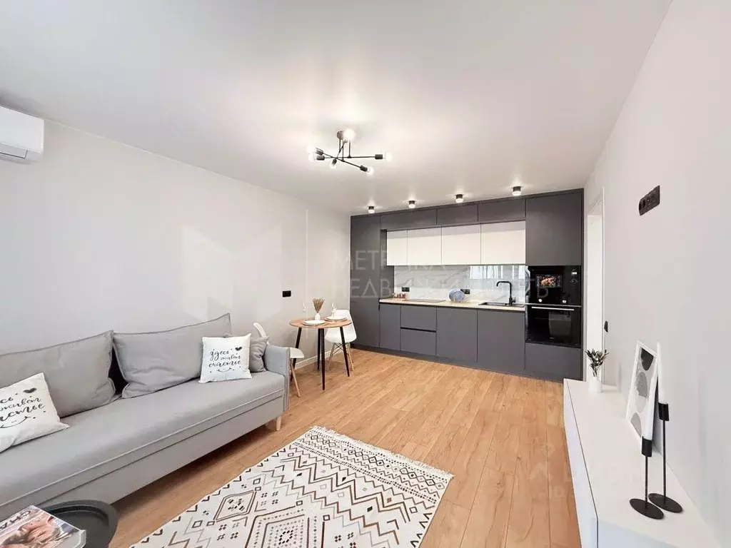 1-к кв. Тюменская область, Тюмень ул. Валентины Трофимовой, 7 (40.9 м) - Фото 1