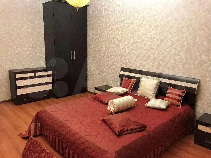 2-к. квартира, 90 м, 5/9 эт. - Фото 1