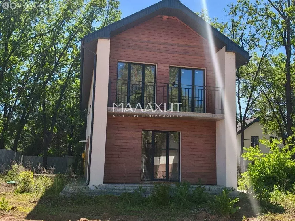 Дом в Самарская область, Новокуйбышевск (220 м) - Фото 1