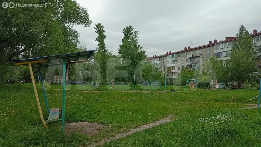 2-комнатная квартира: Омск, улица 50 лет ВЛКСМ, 4Б (44.9 м) - Фото 1