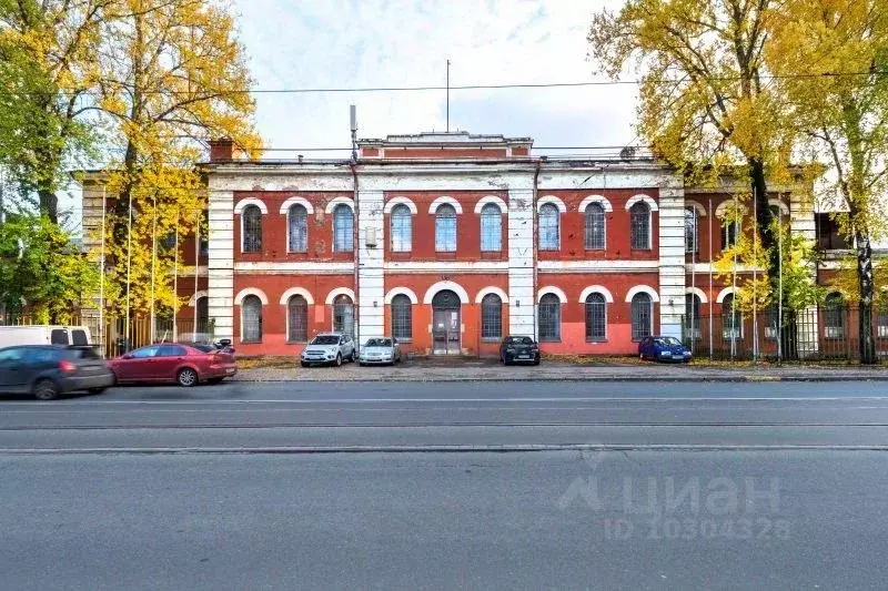 Торговая площадь в Санкт-Петербург ул. Комсомола, 2 (151 м) - Фото 1