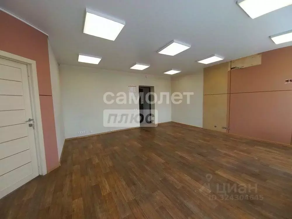 Офис в Новосибирская область, Новосибирск Фабричная ул., 55 (49 м) - Фото 1