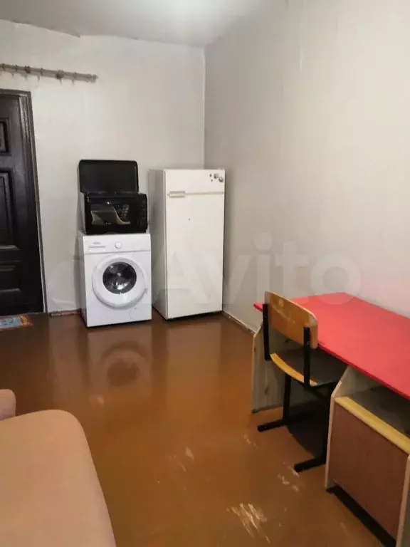 Комната 13,4 м в 5-к., 1/5 эт. - Фото 0