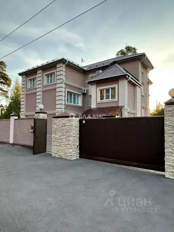 Дом в Ивановская область, Иваново пер. 1-й Станиславского, 24 (372 м) - Фото 0