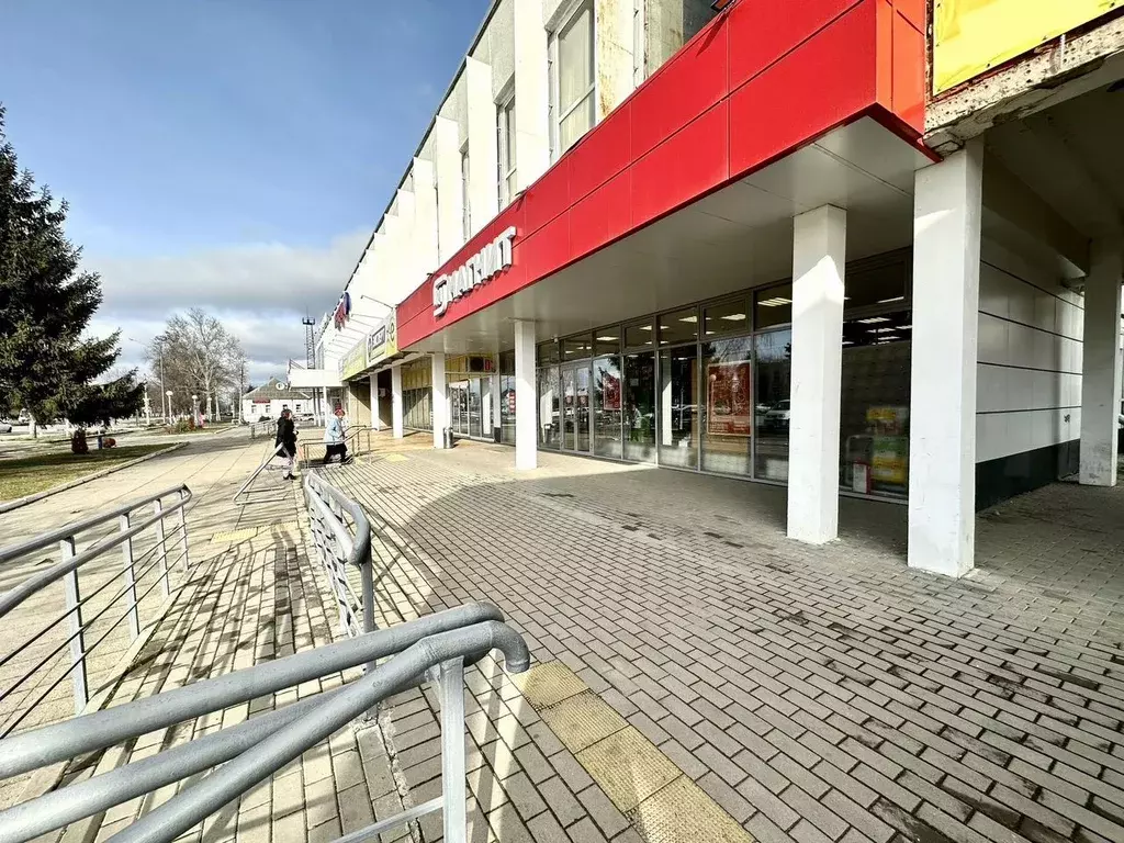 Помещение свободного назначения в Краснодарский край, Новокубанск ... - Фото 1