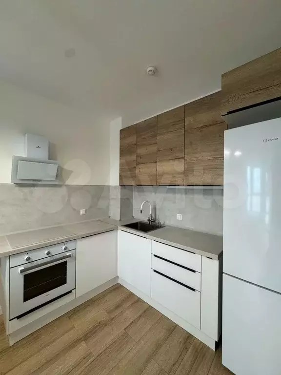 1-к. квартира, 30 м, 8/15 эт. - Фото 0