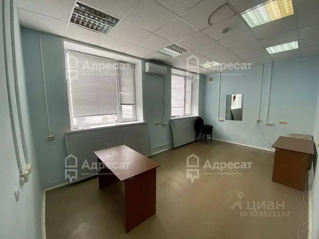 Офис в Волгоградская область, Волгоград ул. Канунникова, 6/1 (96 м) - Фото 2