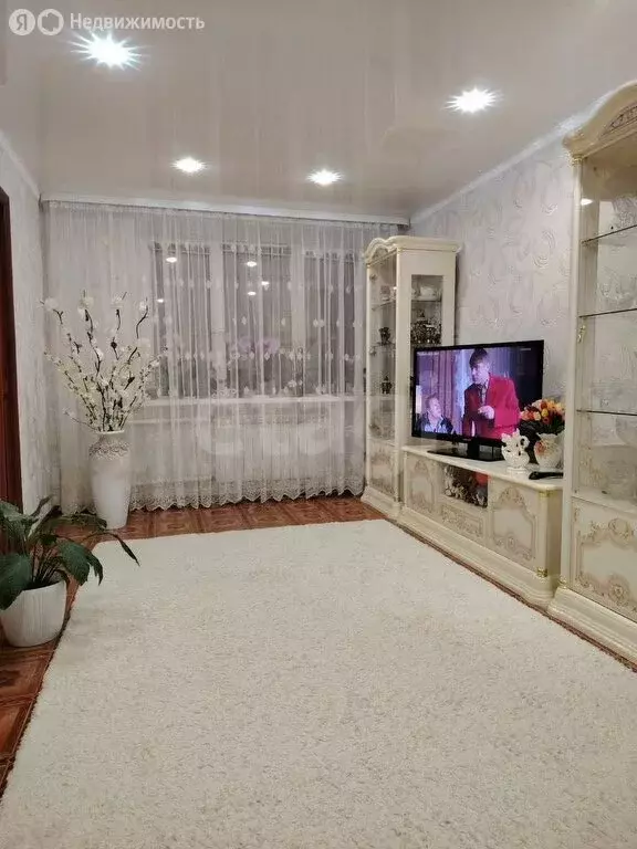 4-комнатная квартира: Менделеевск, Юбилейная улица, 5 (60.3 м) - Фото 1