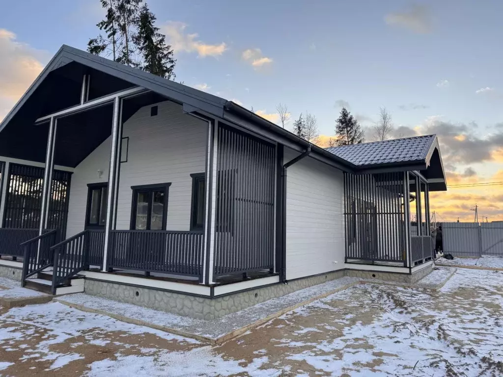 Дом в Московская область, Наро-Фоминский городской округ, Узоры тер.  ... - Фото 1