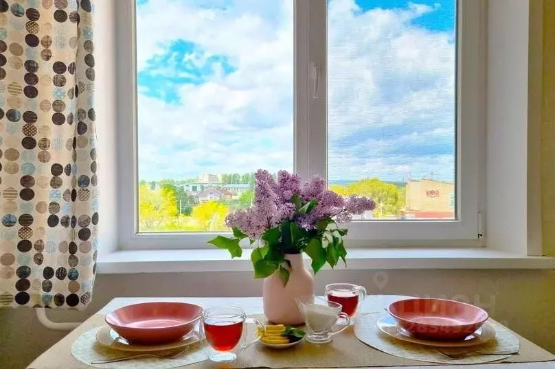 1-к кв. Саратовская область, Балаково Трнавская ул., 4 (38.0 м) - Фото 1