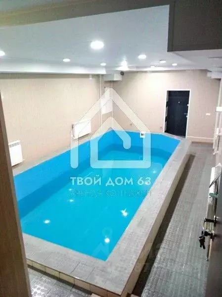 Дом в Самарская область, Красноярский район, Волжский рп ул. Кирова ... - Фото 1