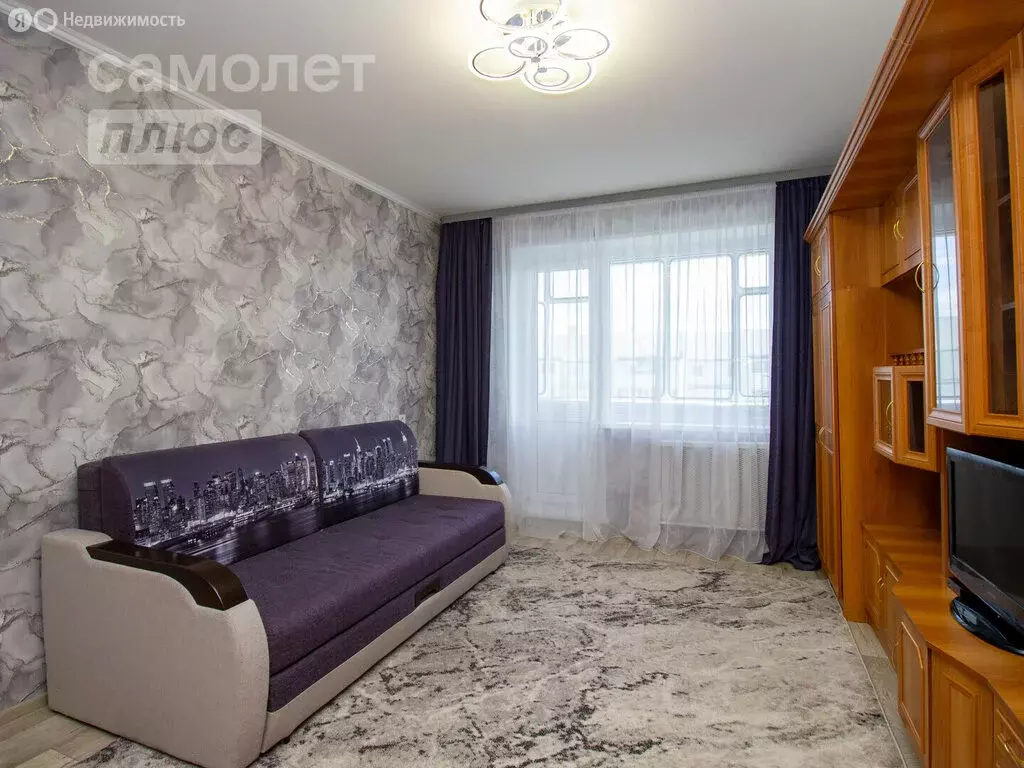 2-комнатная квартира: Ульяновск, улица Скочилова, 1 (56.1 м) - Фото 1