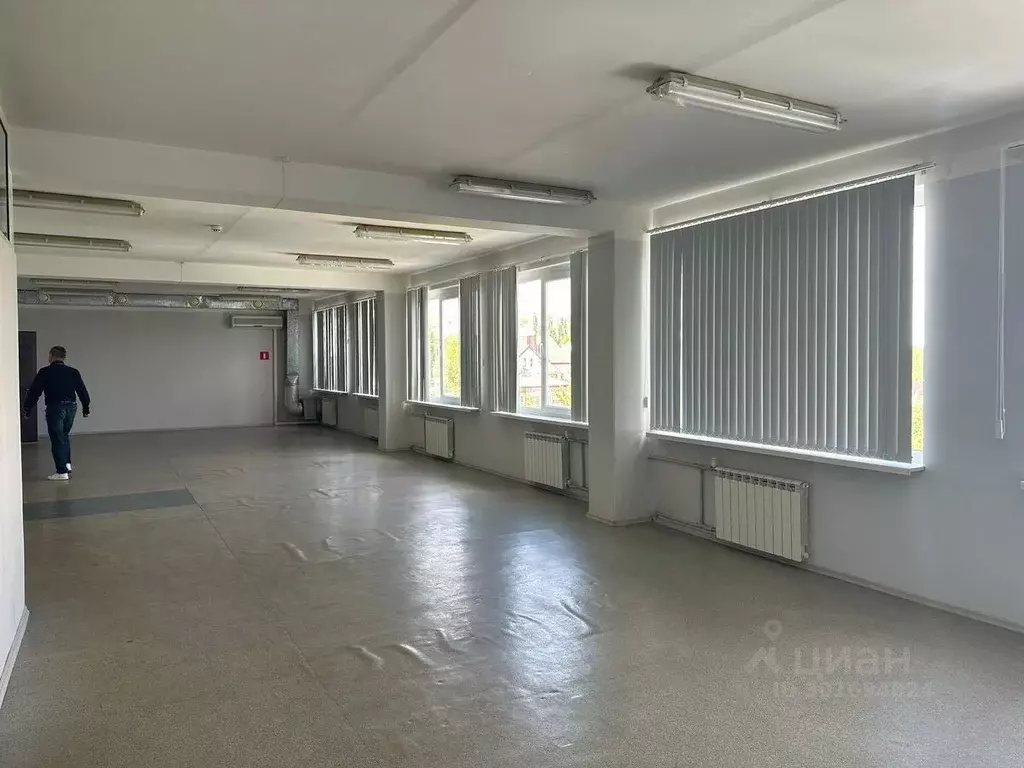 Офис в Саратовская область, Саратов Набережная ул., 22 (380 м) - Фото 0