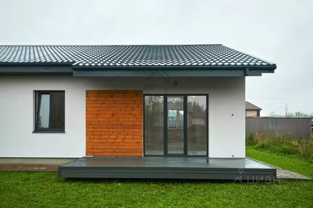 Дом в Ленинградская область, Ломоносовский район, Виллозское городское ... - Фото 1