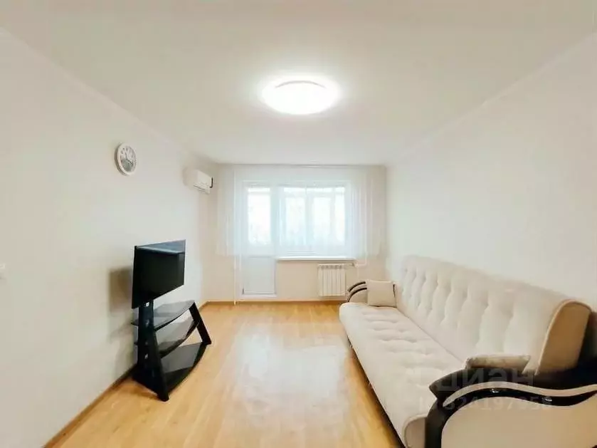 2-к кв. Ханты-Мансийский АО, Нефтеюганск 10-й мкр, 25 (54.0 м) - Фото 2