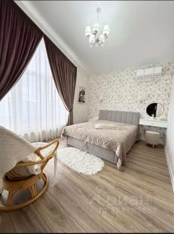 Коттедж в Крым, Феодосия ул. Е.М. Фомина (120 м) - Фото 1