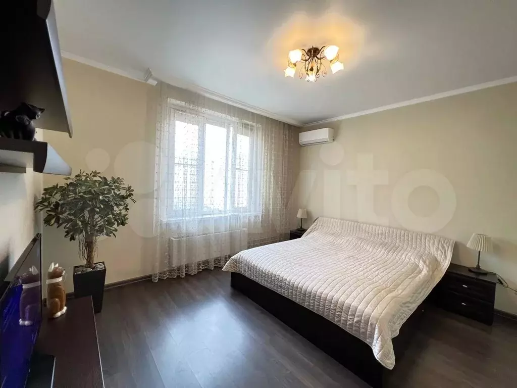 1-к. квартира, 40 м, 9/16 эт. - Фото 1