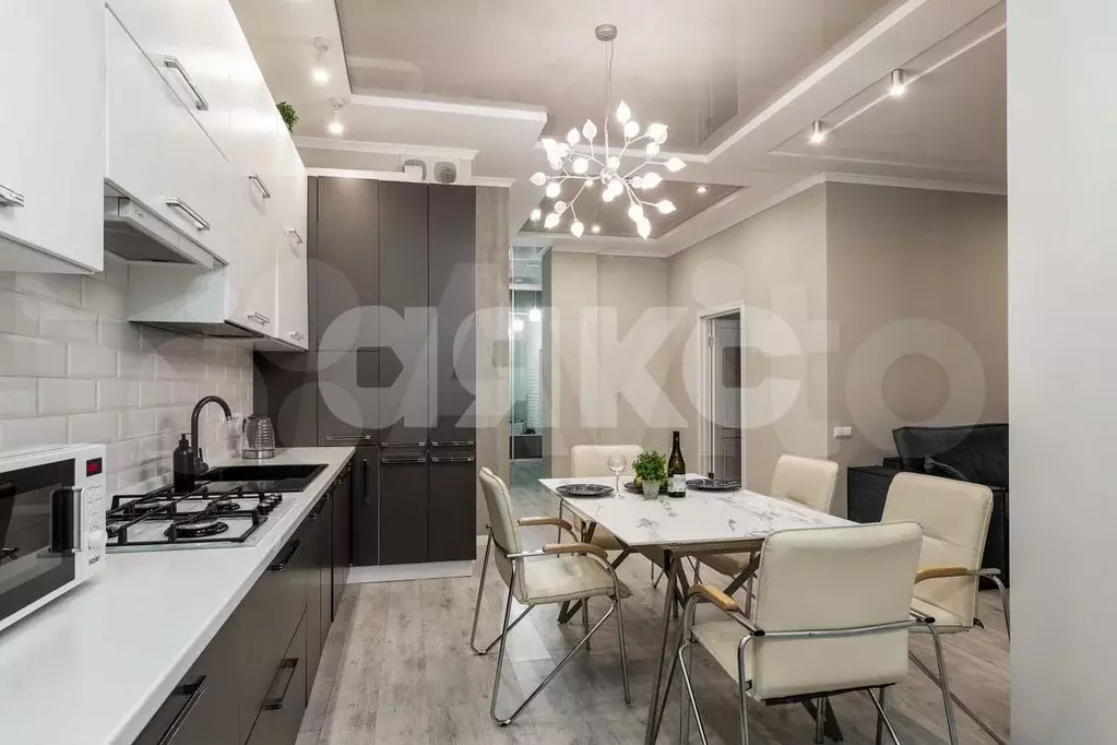 3-к. квартира, 86,3 м, 4/8 эт. - Фото 1