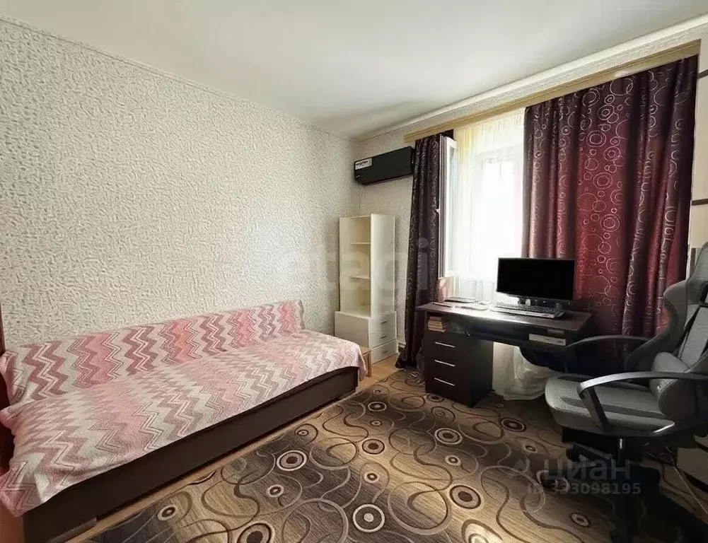 3-к кв. Тверская область, Кимры ул. Фрунзе, 9к9 (62.7 м) - Фото 1