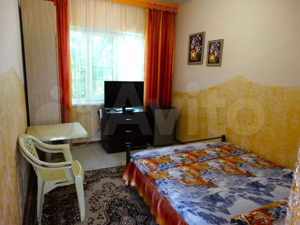 Комната 18 м, 1/2 эт. - Фото 0