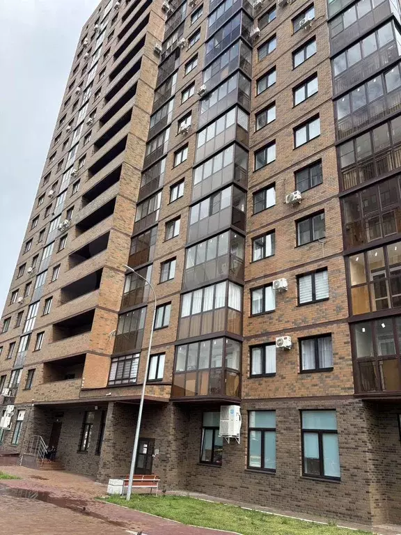 1-к. квартира, 45 м, 13/18 эт. - Фото 0