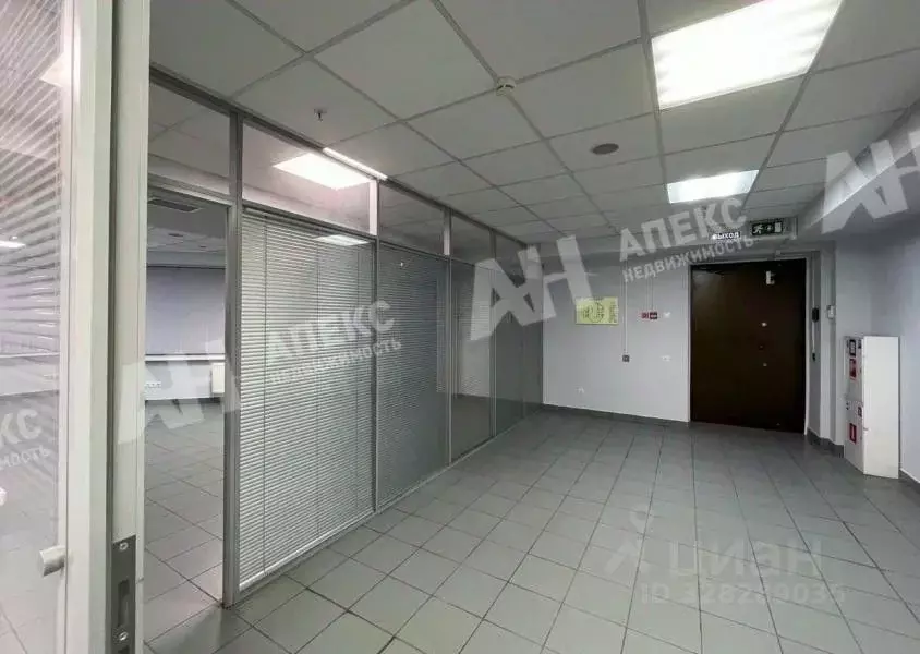 Помещение свободного назначения в Москва Привольная ул., 8 (356 м) - Фото 1