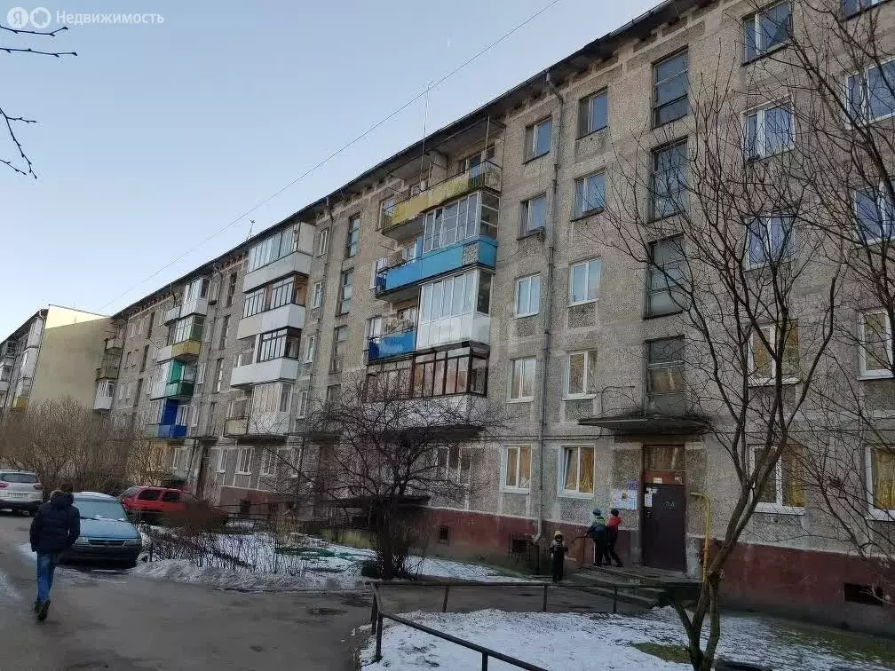 3-комнатная квартира: Калининград, улица Островского, 13 (74 м) - Фото 0