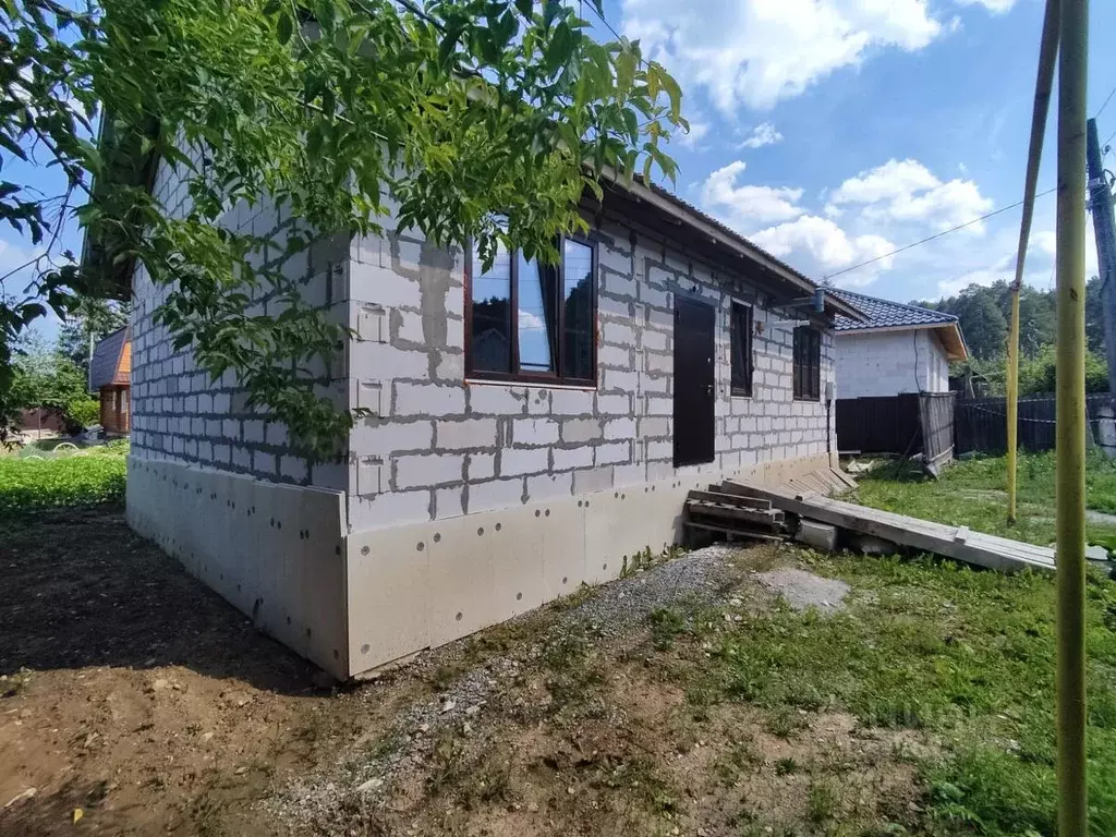 Дом в Свердловская область, Сысерть ул. Энгельса, 149 (97 м) - Фото 1