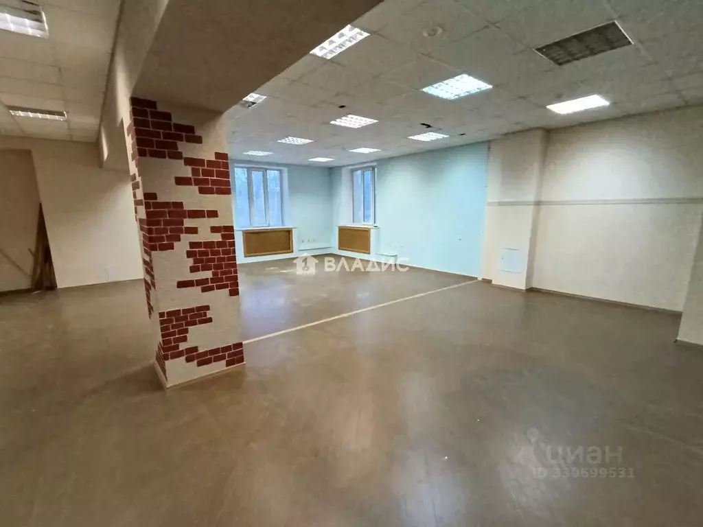 Офис в Коми, Сыктывкар Коммунистическая ул., 4 (80 м) - Фото 1