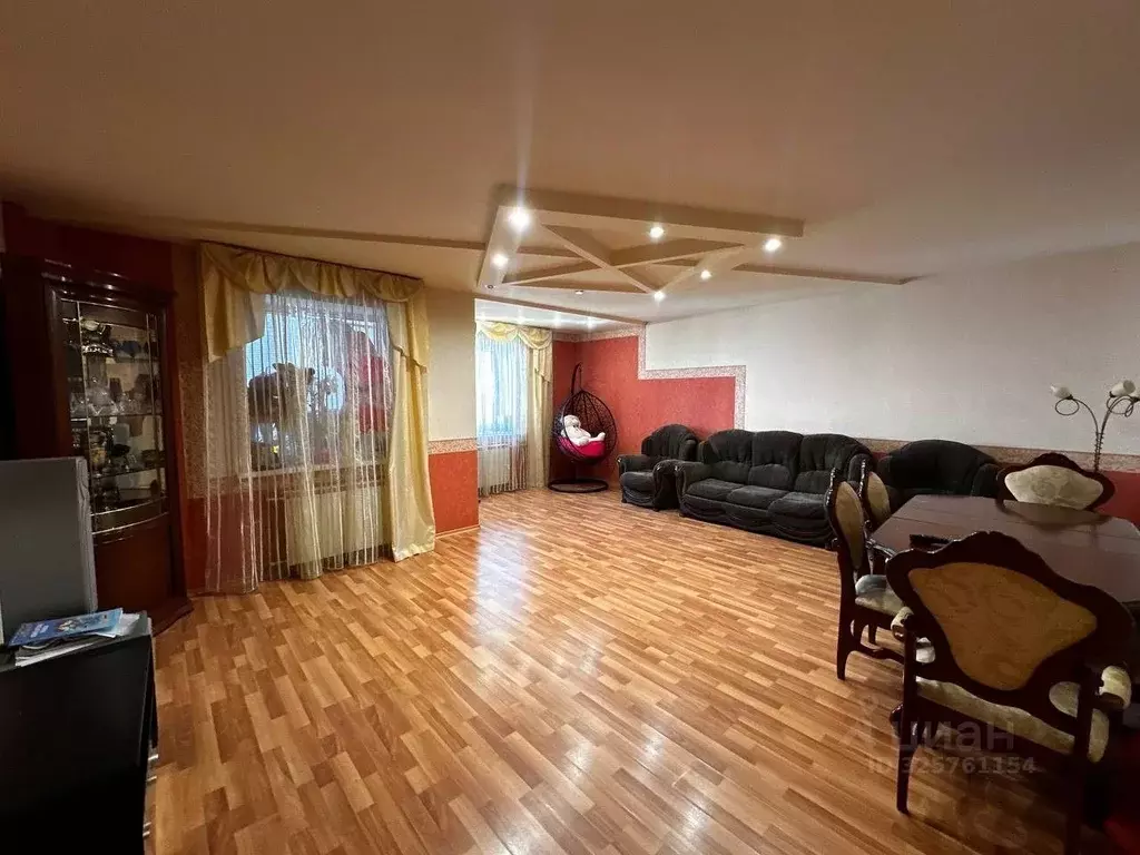 3-к кв. Волгоградская область, Волгоград ул. Николая Отрады, 20Б ... - Фото 1