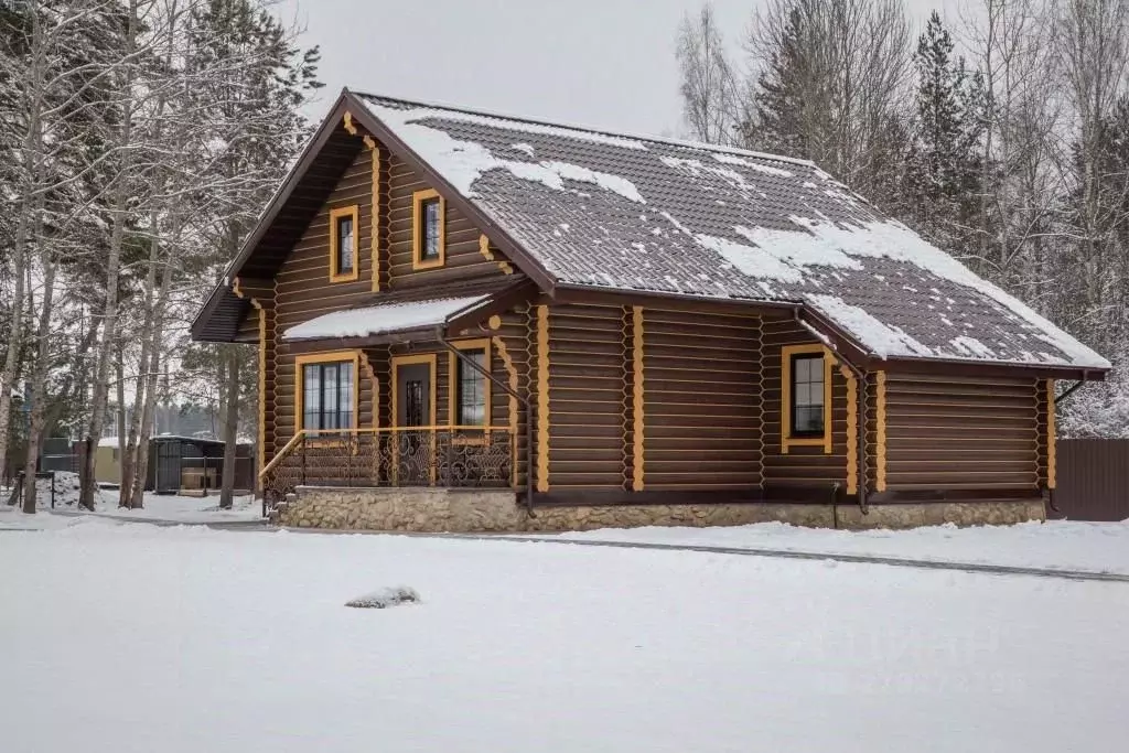 1-к кв. Калужская область, Юхнов ул. Братьев Луканиных (200.0 м) - Фото 0