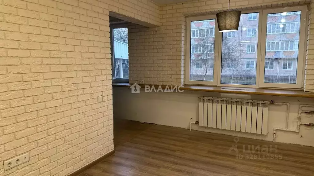 2-к кв. Белгородская область, Шебекино ул. Дзержинского, 14 (43.5 м) - Фото 1