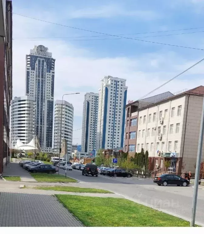 3-к кв. Чеченская республика, Грозный ул. Сафонова, 26 (72.0 м) - Фото 1