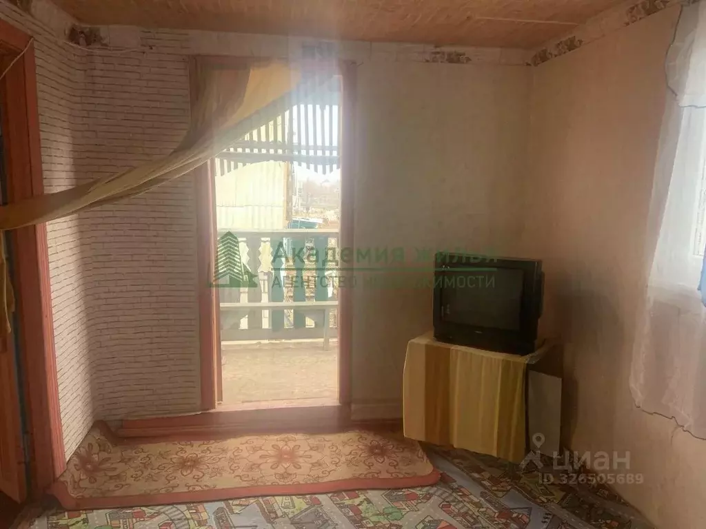 Дом в Саратовская область, Энгельсский район, Красноярское ... - Фото 2