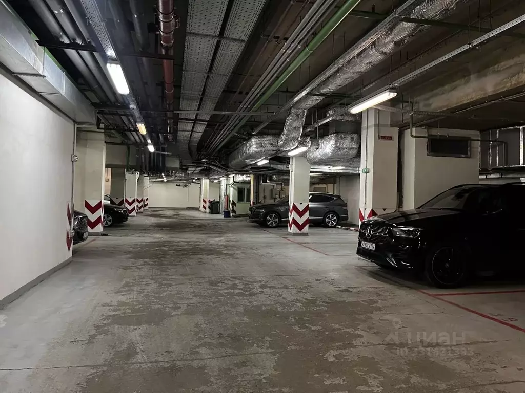 Гараж в Москва 3-я Тверская-Ямская ул., 10 (20 м) - Фото 1