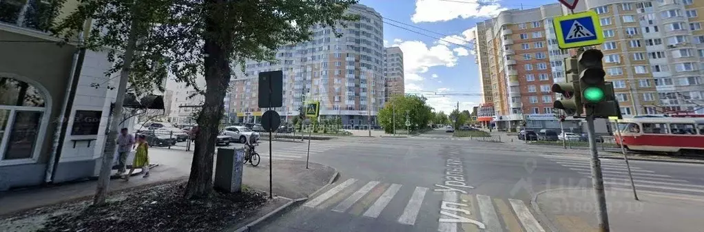 Торговая площадь в Свердловская область, Екатеринбург ул. Бакинских ... - Фото 1