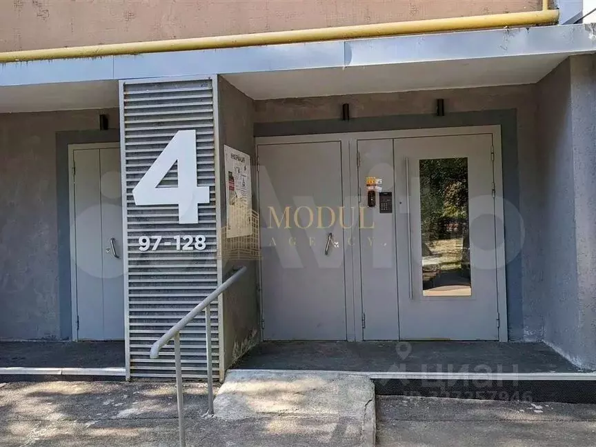 3-к кв. Татарстан, Казань ул. Рихарда Зорге, 121 (68.0 м) - Фото 1