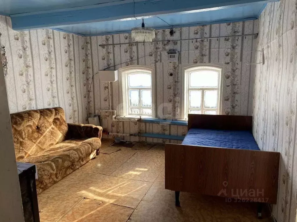 Дом в Тюменская область, Исетский муниципальный округ, с. Рассвет ул. ... - Фото 1