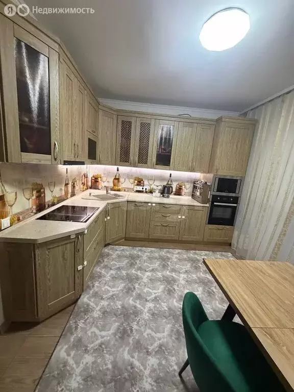 3-комнатная квартира: Тюмень, улица Радищева, 27к1 (101 м) - Фото 1