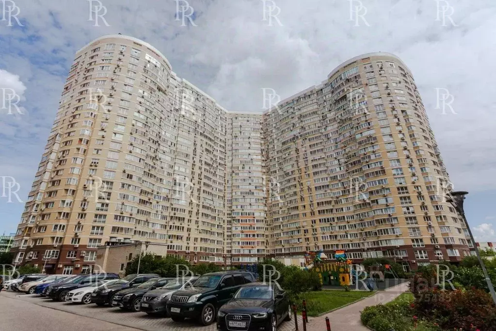 4-к кв. Москва ул. Покрышкина, 8 (155.0 м) - Фото 1