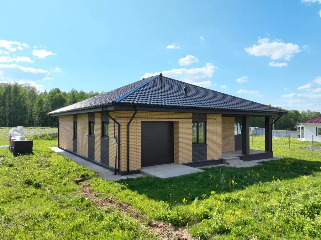 Дом в Калужская область, Боровский район, Асеньевское с/пос, ... - Фото 1