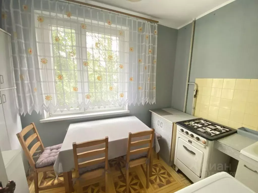 3-к кв. Москва Профсоюзная ул., 114К1 (65.0 м) - Фото 1