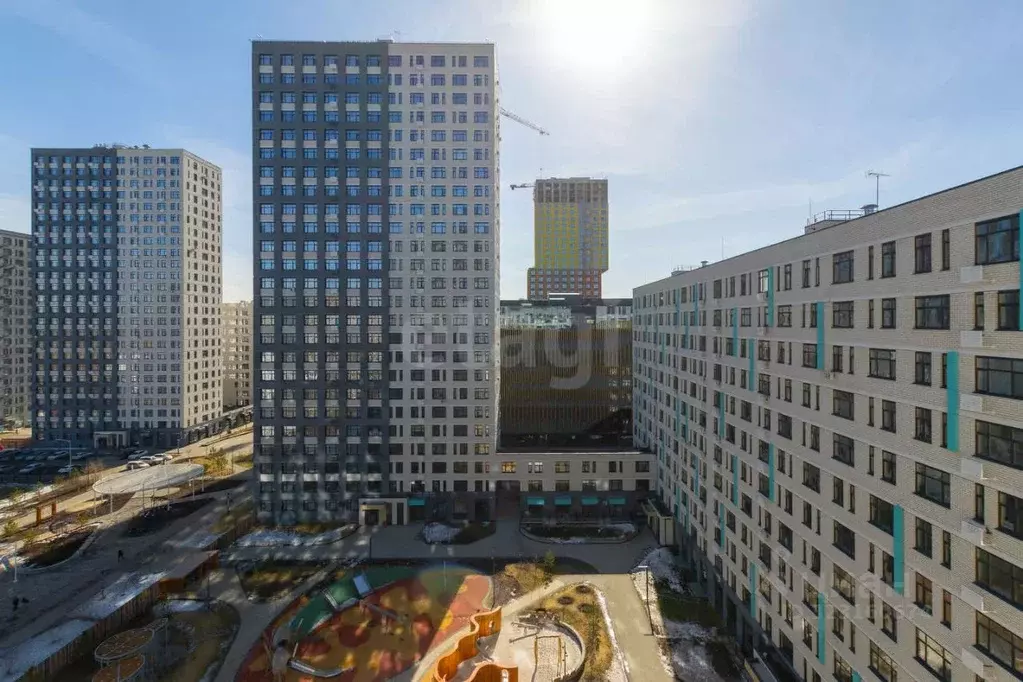 Студия Тюменская область, Тюмень ул. Тимофея Чаркова, 87 (25.74 м) - Фото 1