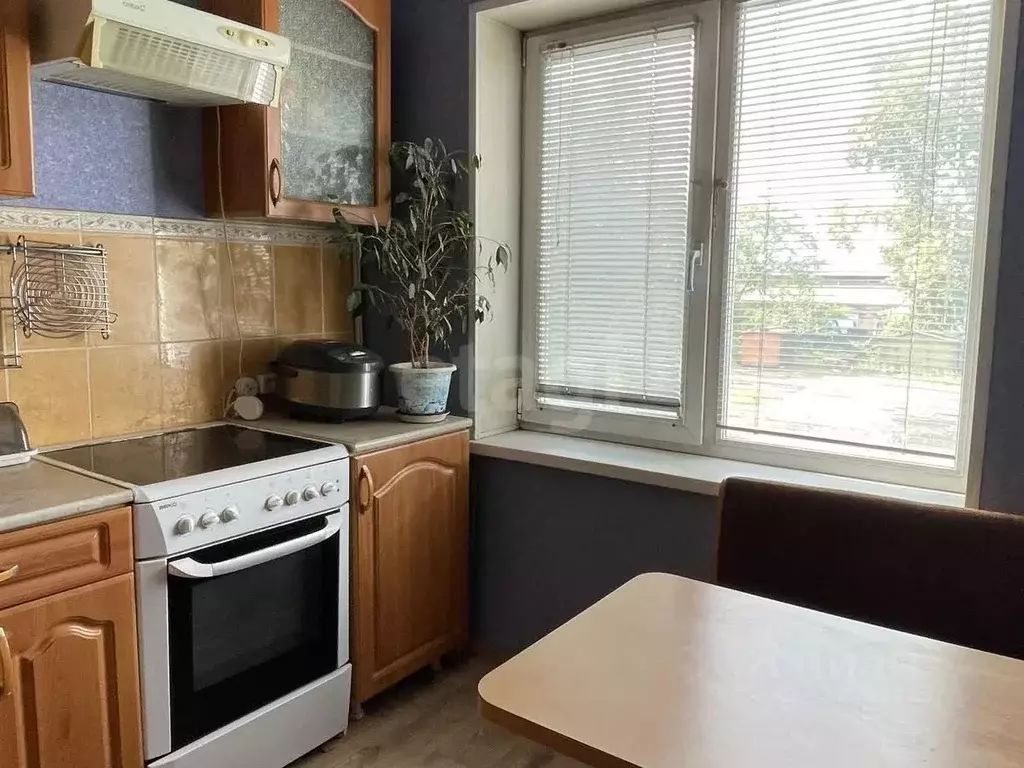 2-к кв. Амурская область, Белогорск ул. Кирова, 300 (45.2 м) - Фото 2