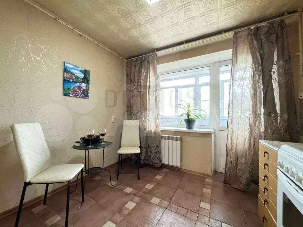 1-к. квартира, 32,3 м, 1/3 эт. - Фото 0